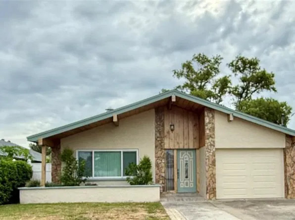 7523 Blossom Ave, Tampa, FL 33614