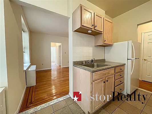 1st image of 3165 29th St #A