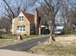 423 SE Kouns St, Topeka, KS 66607