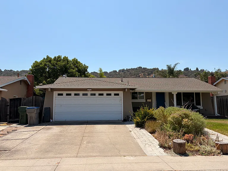 6254 Hopi Cir — Photo 2