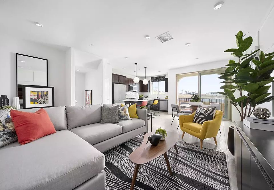 Harbor at Melrose Heights Model Home