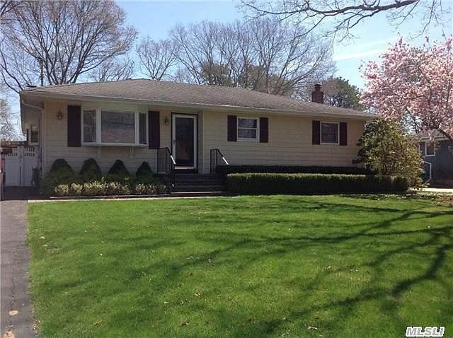 1st image of 317 N Titmus Dr
