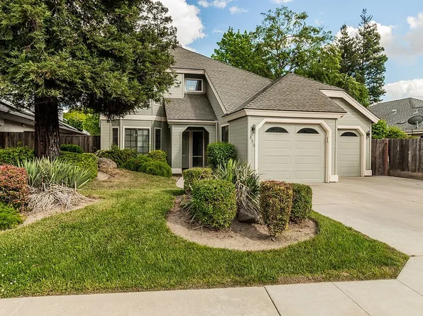 650 E Pintail Cir, Fresno, CA 93730