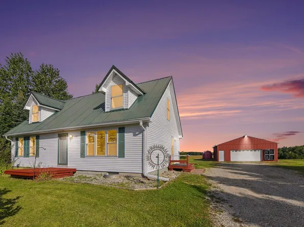 1688 W Center Rd, Kingsley, MI 49649