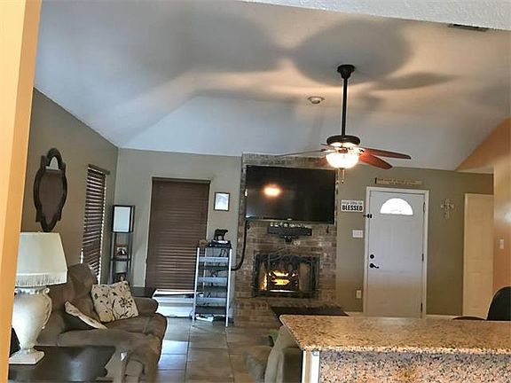 2nd image of 2733 Marisha Ct