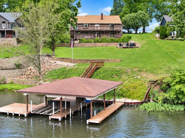618 Beechwood Dr, Monticello, IN 47960