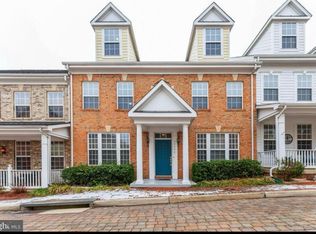 13771 Ulysses St, Woodbridge, VA 22191