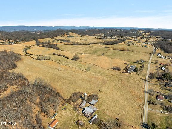 2nd image of 4 Tennessee #93