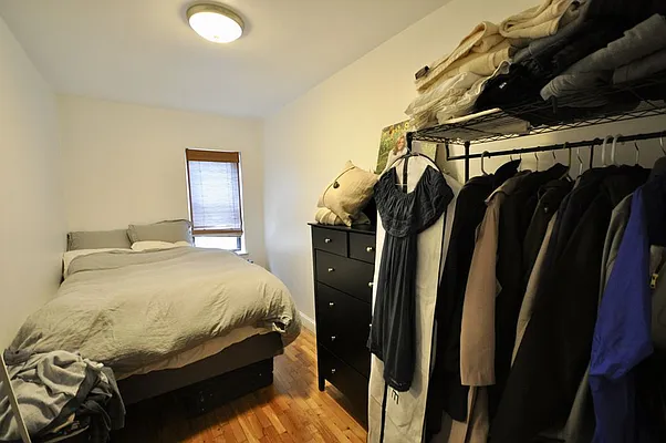 Rented by REAL New York | media 11