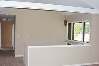 2nd image of 703 Thomerson Park Rd