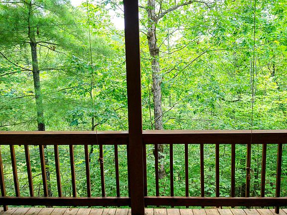 2nd image of 386 Arbor Dr