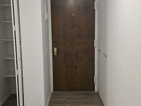 4th image of 254 W 51st St APT 16L