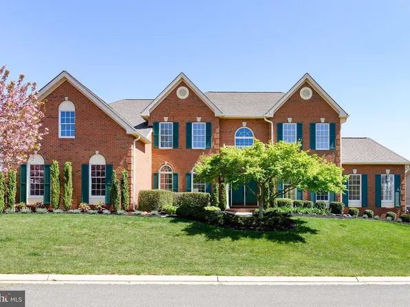 43725 Harte Ct, Ashburn, VA 20147