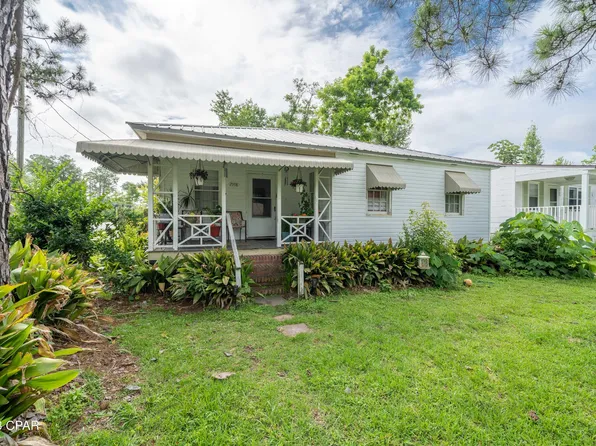 2998 Russ St, Marianna, FL 32446