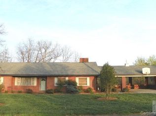 303 Mimosa Ave, Morganton, NC 28655