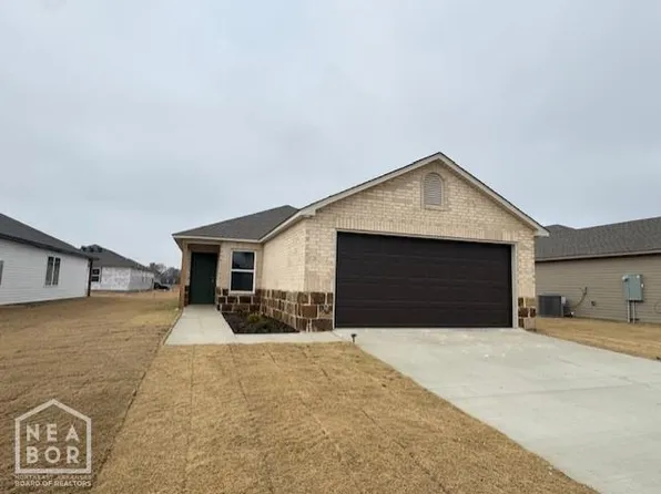 5703 Pope St, Jonesboro, AR 72404
