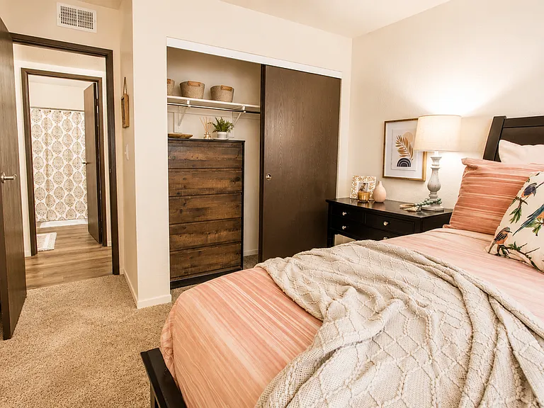 Grouse Run Apartments — Photo 63