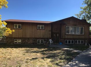 817 Cherry Ct, Rawlins, WY 82301