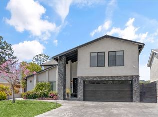 26011 Redbluff Dr, Calabasas, CA 91302