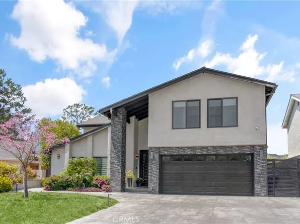 26011 Redbluff Dr, Calabasas, CA 91302