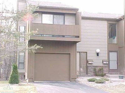5601 Maxwell Ct, East Lansing, MI, 48823