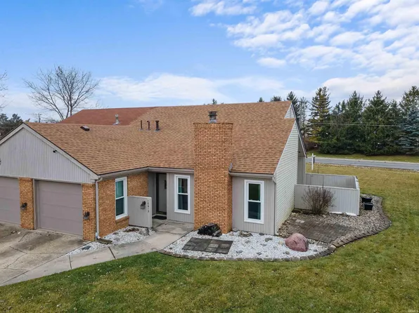 10613 Wood Flower Ct, Fort Wayne, IN 46845