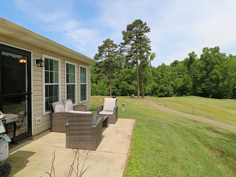214 Troonsway Rd — Photo 18