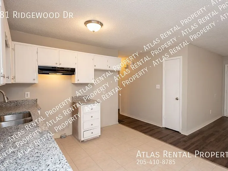 581 Ridgewood Dr — Photo 12