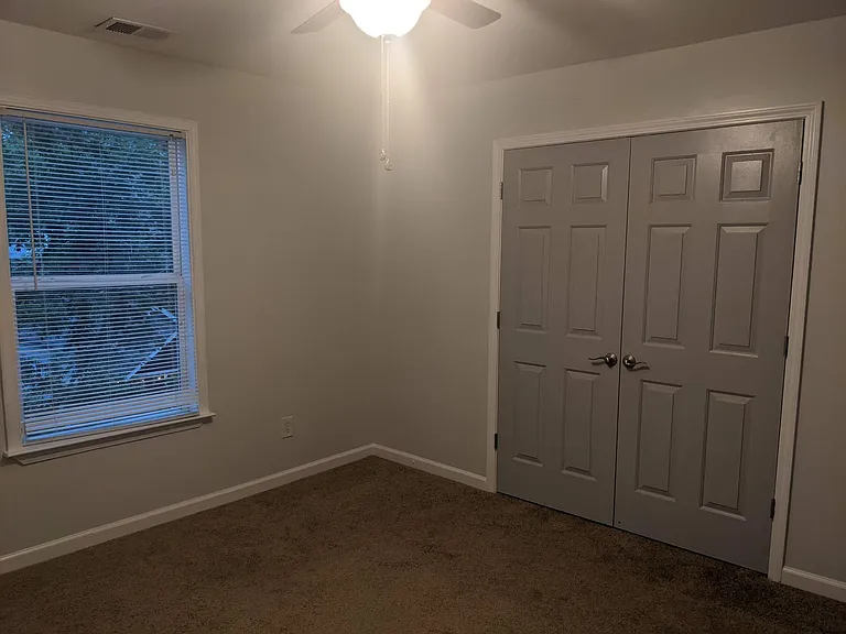 924 Smith St SW — Photo 21