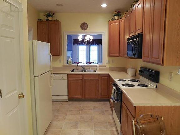 2nd image of 5205 Glen Creek Dr