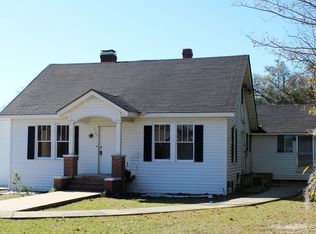 304 E Memorial Dr, Hinesville, GA 31313