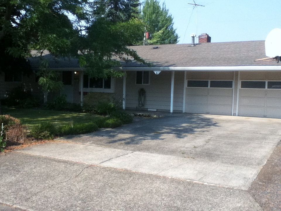 2nd image of 7506 Carolina Ln