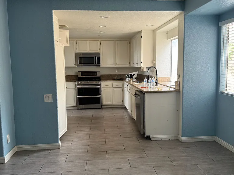 2nd Living room