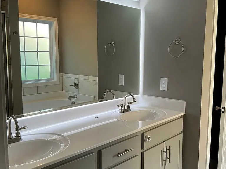 374 Rye Dr — Photo 20
