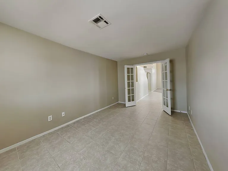 3122 S Penrose Ct — Photo 9