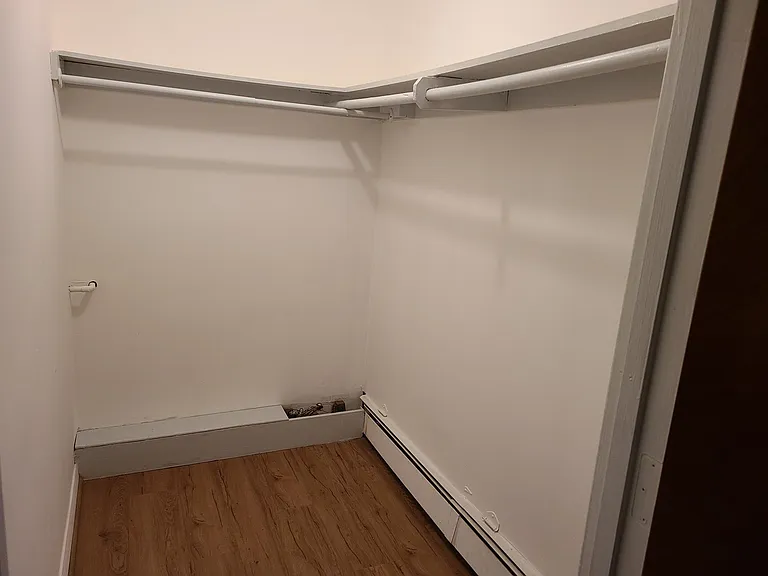 426 Pleasant St #1 — Photo 10