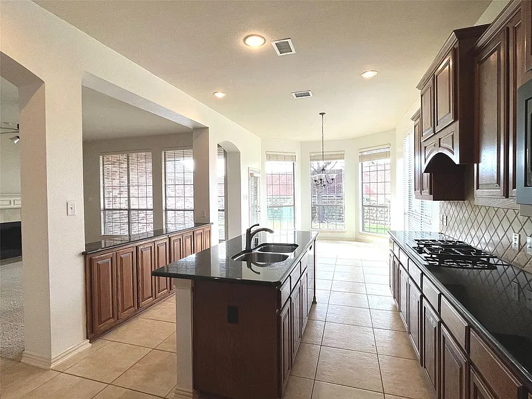 4101 White Porch Rd — Photo 6