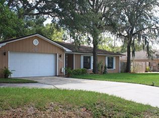 815 Mazurka Dr, Chuluota, FL 32766