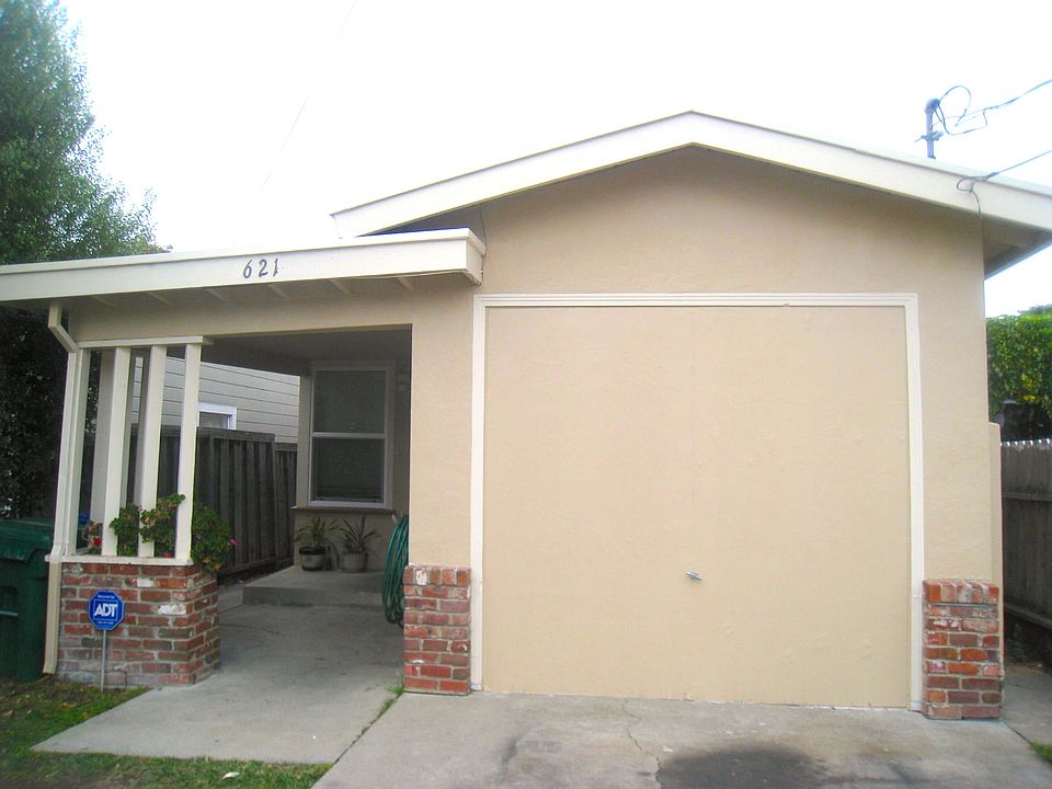 1st image of 621 35th St