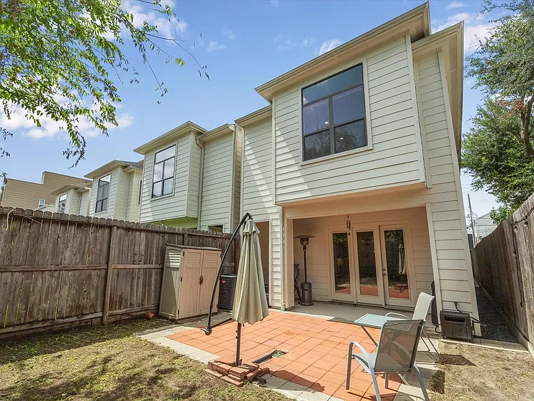 4205 Koehler St #A — Photo 4