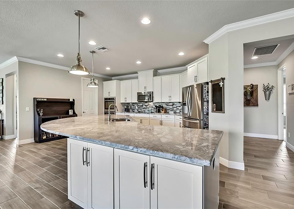 1st image of 1846 Moorhen Way