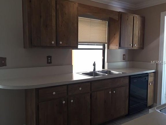 5th image of 23401 McKim Ave