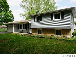 249 Mount Ridge Cir, Rochester, NY 14616