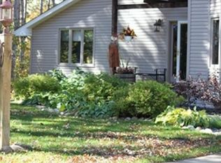 450 Beaver Dam Dr NE, East Bethel, MN 55011