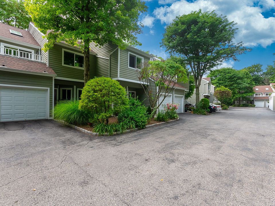 333 Palmer Hill Rd Unit 1B-print-005-025-Exterior-3936x2624-300dpi.jpg