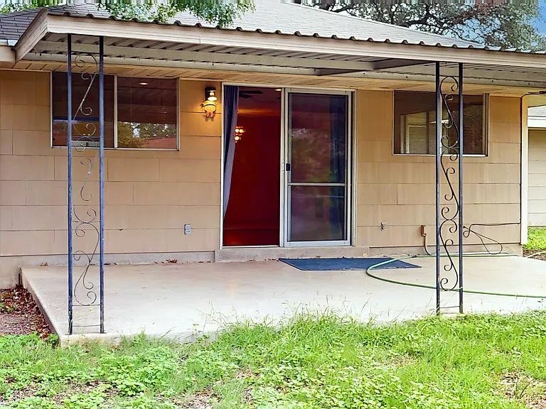 5058 Galahad Dr — Photo 11