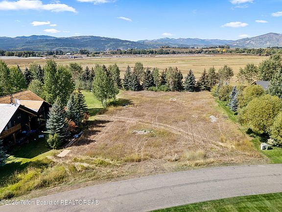 5th image of 1312 Melody Creek Ln
