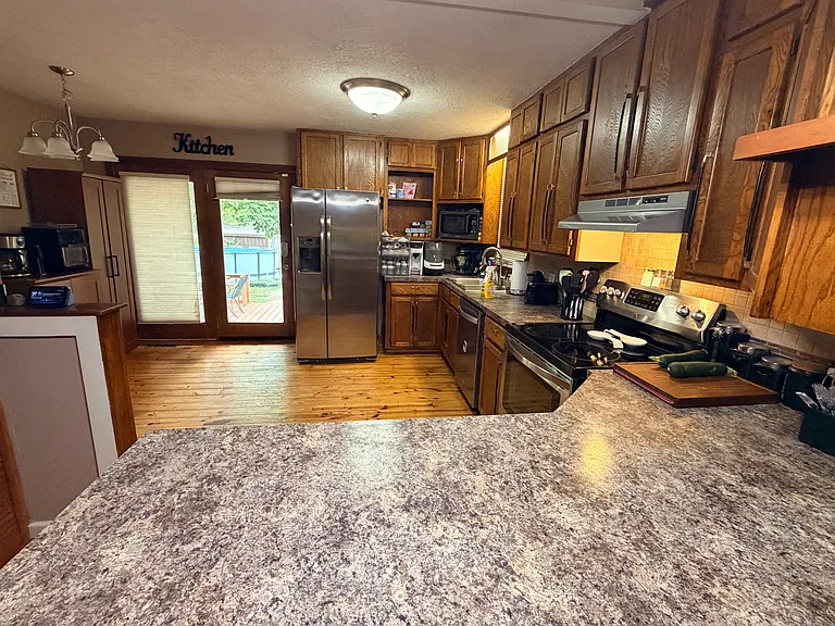 1032 N Saint Paul St — Photo 4