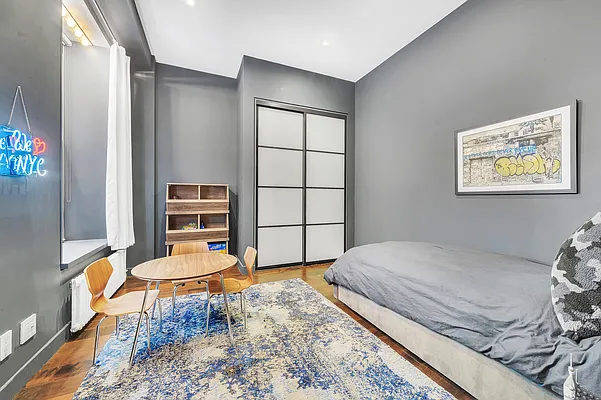 Sold by Douglas Elliman | media 10