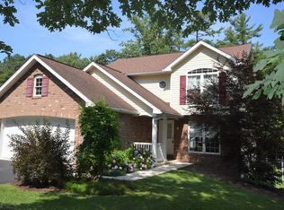 1876 Dixie Ln, Altoona, PA 16602